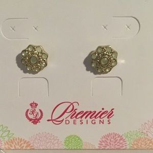 New-Premier Designs Earrings